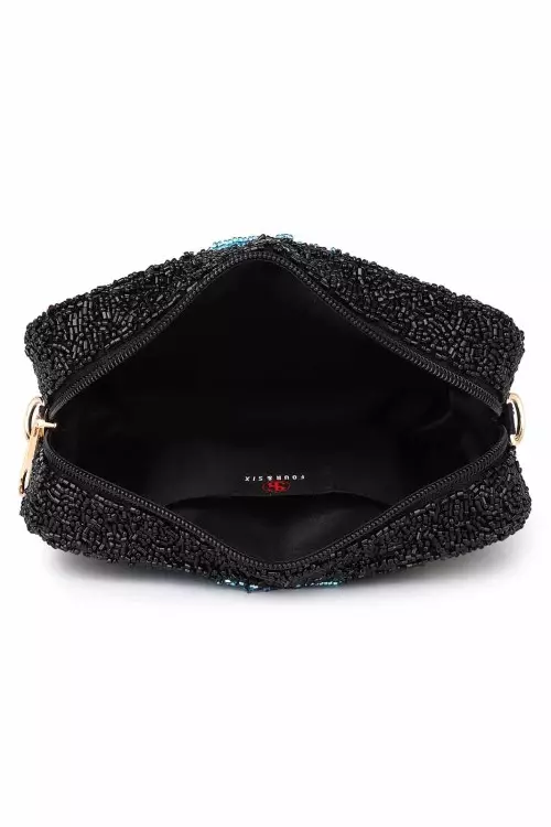 STAR CROSSBODY CLUTCH